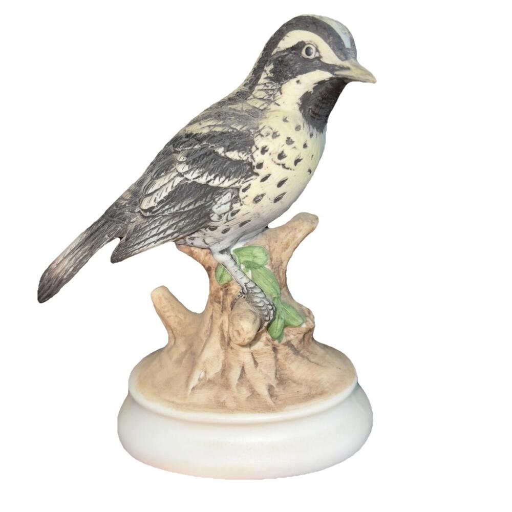 Warbler - Lefton KW4206 - Japanese Decorative Porcelain Bird